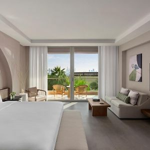 Deluxe Zimmer mit Kingsize-Bett